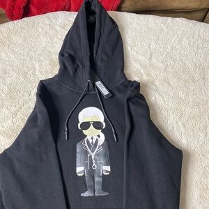 🥷🏿KARL LAGERFELD PARIS!!!!!!